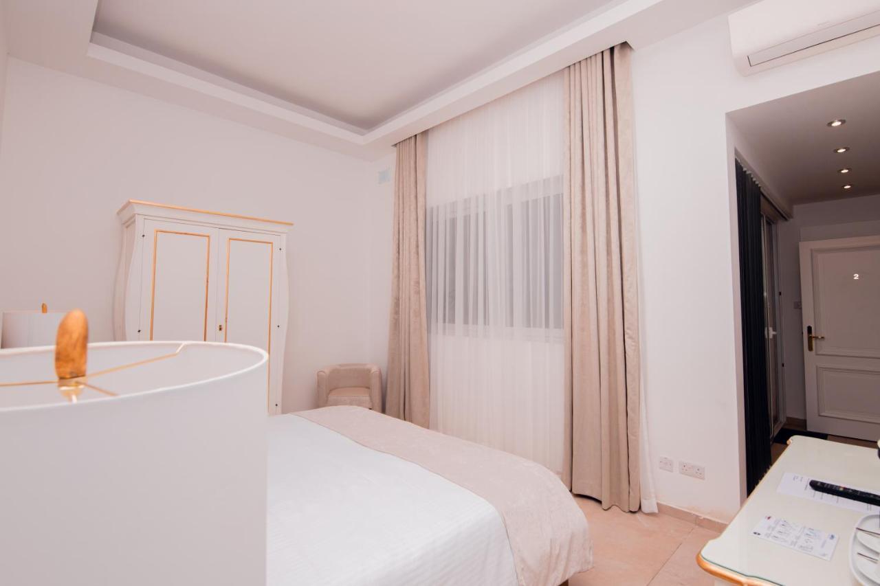 Giorgio Boutique Hotel Слима Экстерьер фото