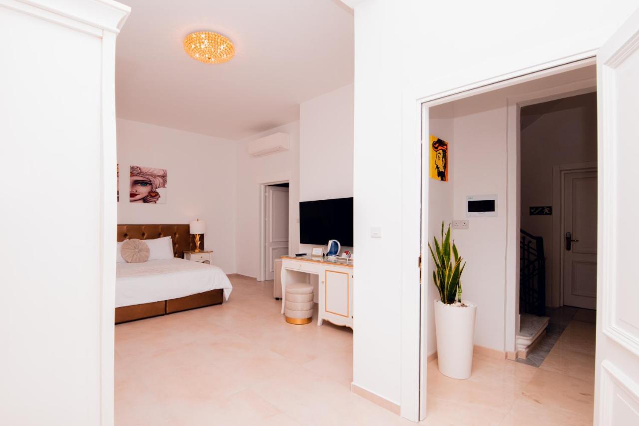 Giorgio Boutique Hotel Слима Экстерьер фото