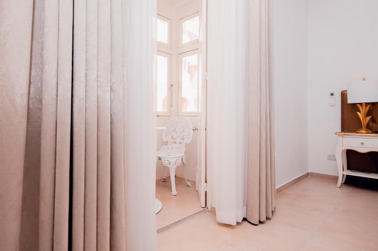 Giorgio Boutique Hotel Слима Экстерьер фото